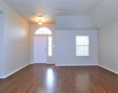 1664 Big Bend Drive - Photo Thumbnail 1