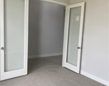 1702 Swayback Lane - Photo Thumbnail 6