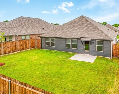 2200 Dunbar Drive - Photo Thumbnail 34