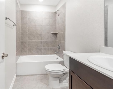 2200 Dunbar Drive - Photo Thumbnail 16