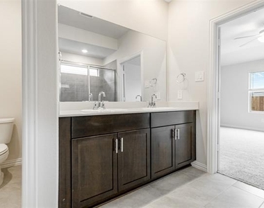2200 Dunbar Drive - Photo Thumbnail 27