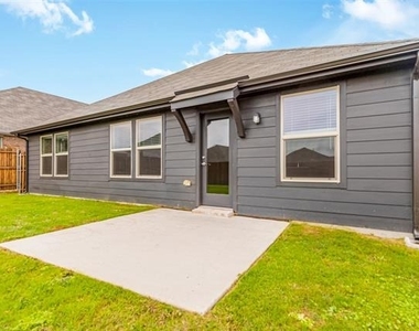 2200 Dunbar Drive - Photo Thumbnail 33