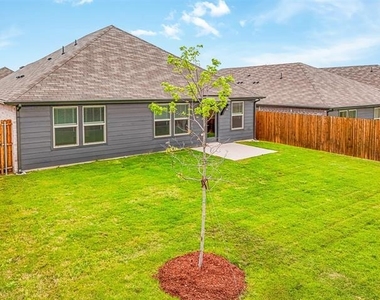 2200 Dunbar Drive - Photo Thumbnail 32