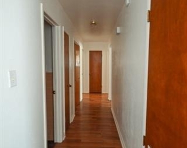 903 N Lamb Street - Photo Thumbnail 5