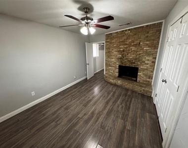 2607 Clearview Circle - Photo Thumbnail 16