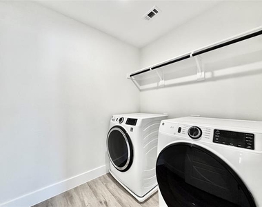 8509 Shorehan Road - Photo Thumbnail 22
