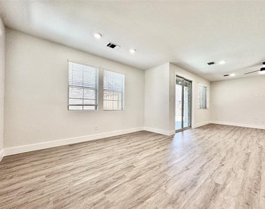 8509 Shorehan Road - Photo Thumbnail 8