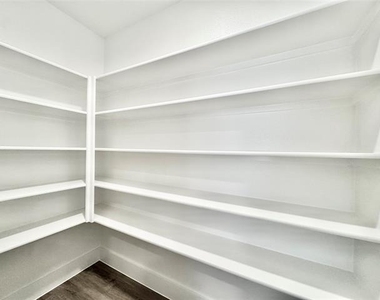 8509 Shorehan Road - Photo Thumbnail 21