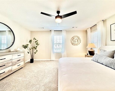 8725 Scottys Lake Lane - Photo Thumbnail 17