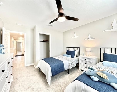 8725 Scottys Lake Lane - Photo Thumbnail 32