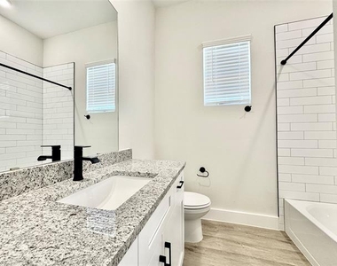 8513 Shorehan Road - Photo Thumbnail 15