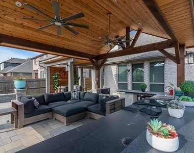 1208 Sagewood Drive - Photo Thumbnail 32