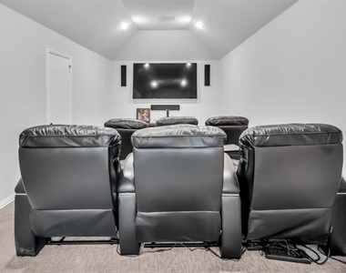 1208 Sagewood Drive - Photo Thumbnail 23