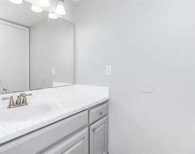 1826 Esters Road - Photo Thumbnail 27
