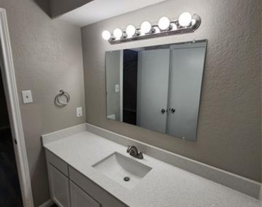 348 Spring Branch Lane - Photo Thumbnail 5