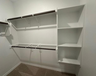 3205 Kiskadee Court - Photo Thumbnail 19