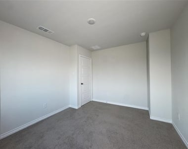 108 Rosings Place - Photo Thumbnail 4