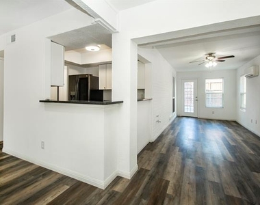 2611 Via Cordova - Photo Thumbnail 7
