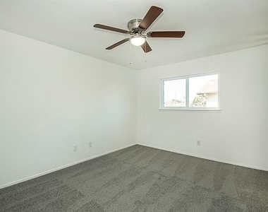 2611 Via Cordova - Photo Thumbnail 22