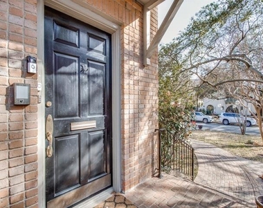 4510 Westway Avenue - Photo Thumbnail 2
