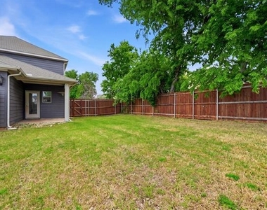 224 Monarch Way - Photo Thumbnail 28