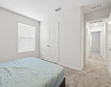 224 Monarch Way - Photo Thumbnail 24