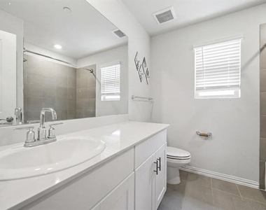 224 Monarch Way - Photo Thumbnail 23