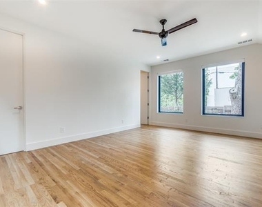 3526 Cragmont Avenue - Photo Thumbnail 30
