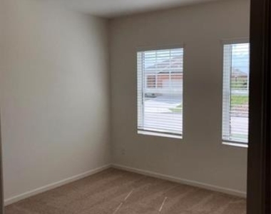 6521 Trident Court - Photo Thumbnail 18