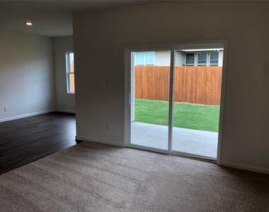 6521 Trident Court - Photo Thumbnail 11