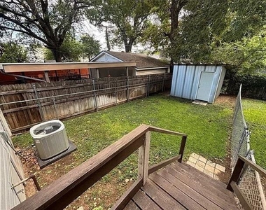 1609 Virginia Place - Photo Thumbnail 7