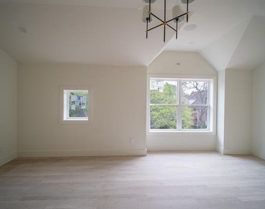4505 Emerson Avenue - Photo Thumbnail 16