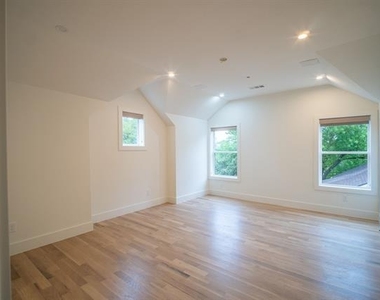 4505 Emerson Avenue - Photo Thumbnail 24
