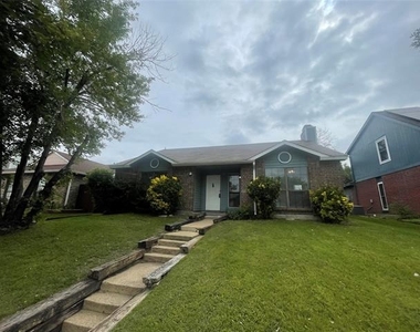 9415 Rutherglen Drive - Photo Thumbnail 1