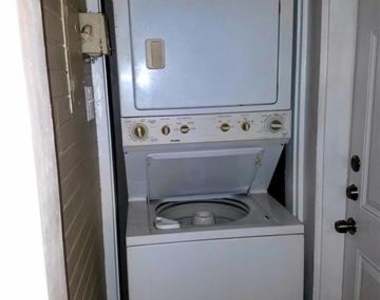 5736 Worth Street - Photo Thumbnail 12
