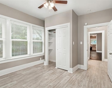 5736 Worth Street - Photo Thumbnail 15