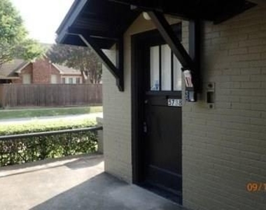 5736 Worth Street - Photo Thumbnail 2
