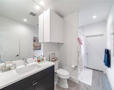 9753 Mixon Drive - Photo Thumbnail 27