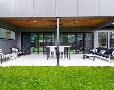 9753 Mixon Drive - Photo Thumbnail 33