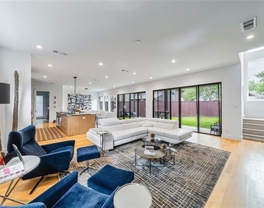 9753 Mixon Drive - Photo Thumbnail 2