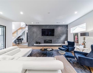 9753 Mixon Drive - Photo Thumbnail 5