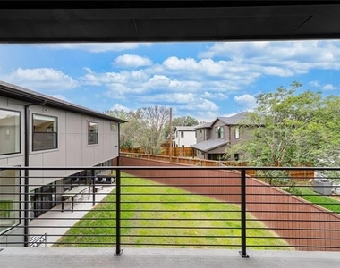 9753 Mixon Drive - Photo Thumbnail 32