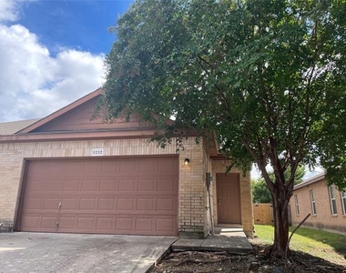 1232 Redman Avenue - Photo Thumbnail 1