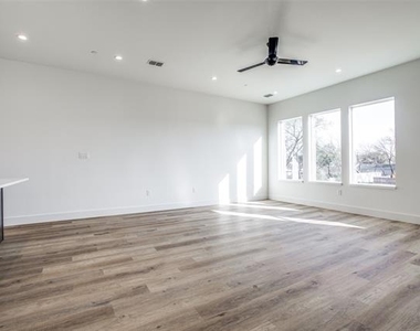 2143 Mail Avenue - Photo Thumbnail 8