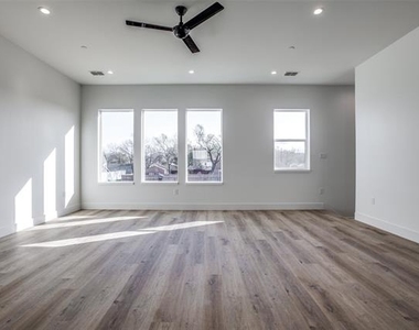 2143 Mail Avenue - Photo Thumbnail 9