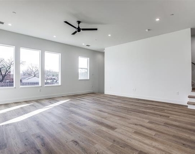 2143 Mail Avenue - Photo Thumbnail 10