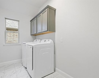 1752 Blakely Place - Photo Thumbnail 26