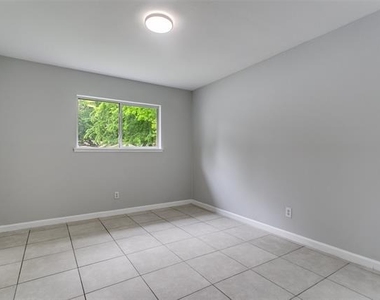 5101 Longhorn Trail - Photo Thumbnail 19