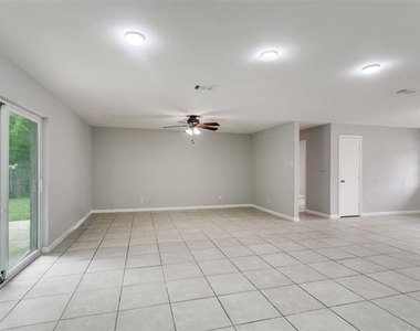 5101 Longhorn Trail - Photo Thumbnail 13