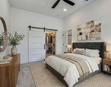 820 W Mcleroy Boulevard - Photo Thumbnail 31